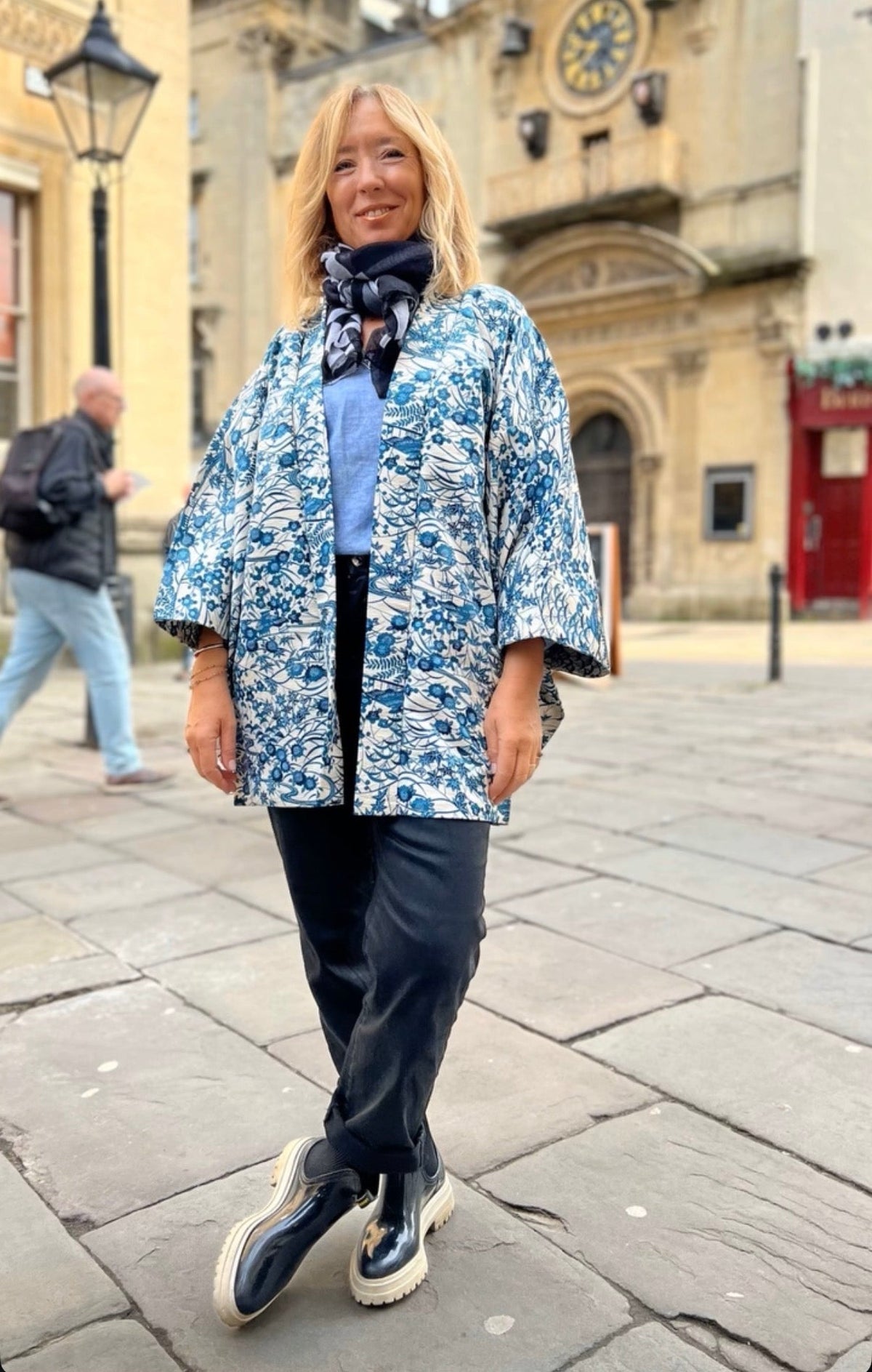 How to Style a Vintage Japanese Kimono Jacket with Modern Clothes