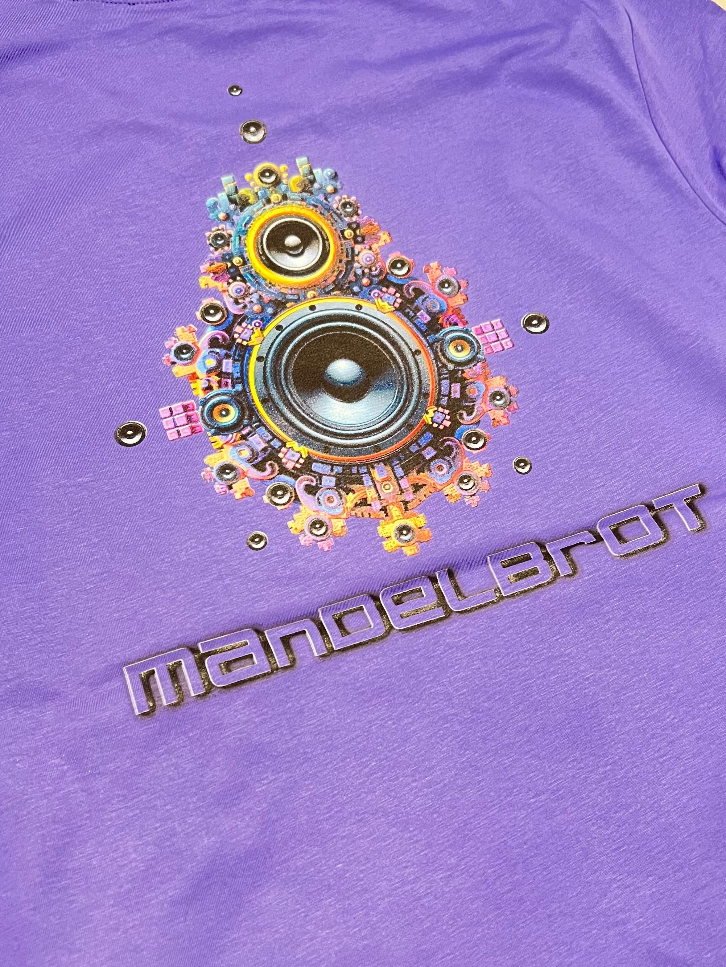 A Week of Custom Printing: Bespoke T-Shirts and One-Off Pieces from Our Studio