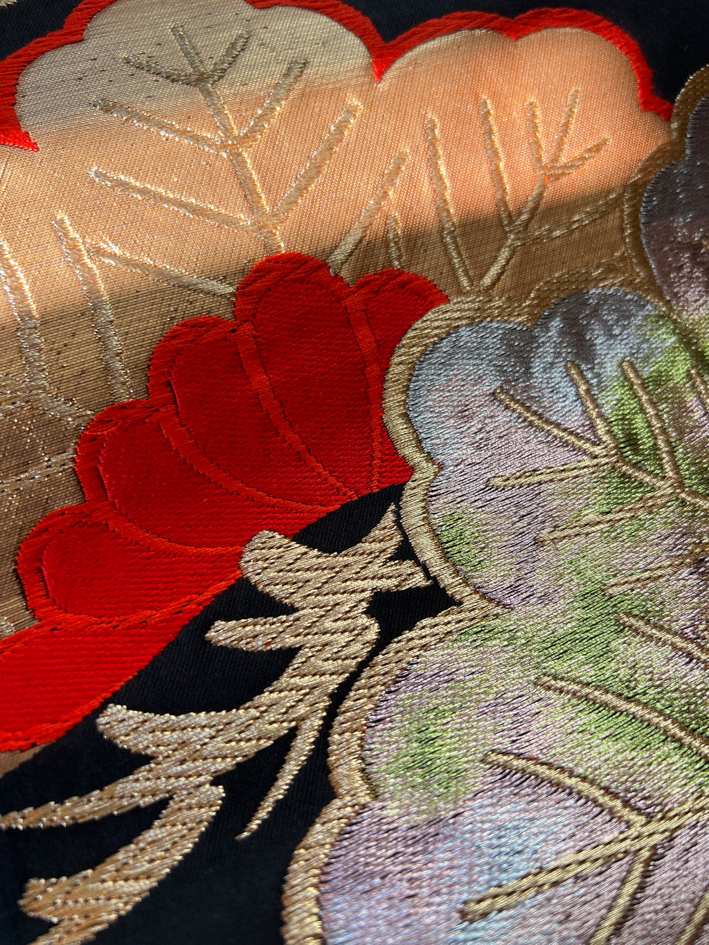 BEAUTIFUL UPCYCLED OBI BELT WALL ART