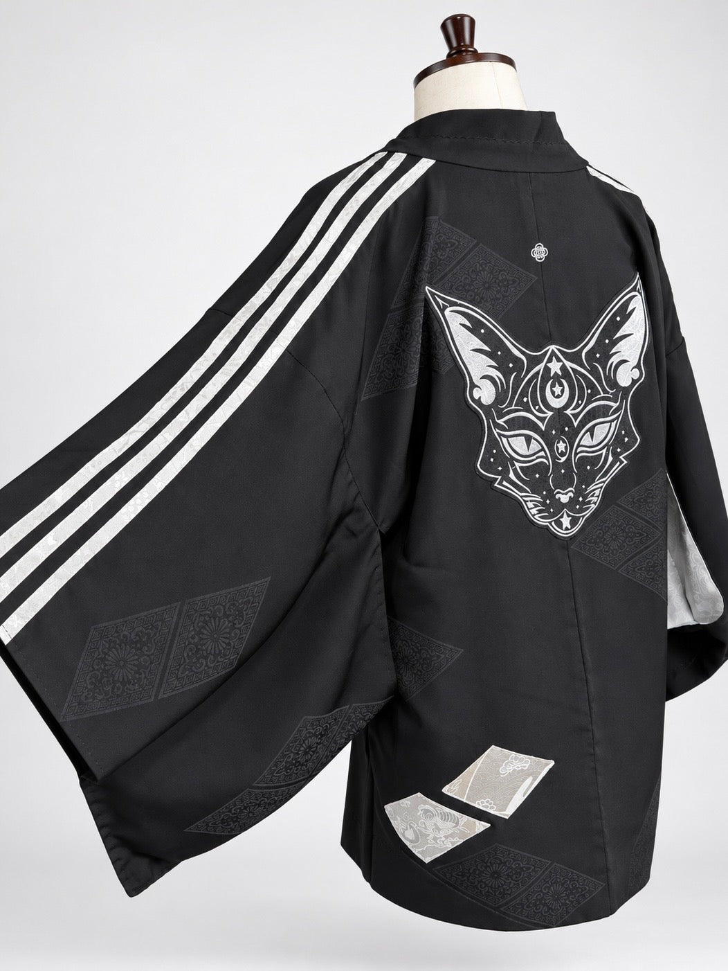 Reworked Vintage Family crest Kimono Jacket