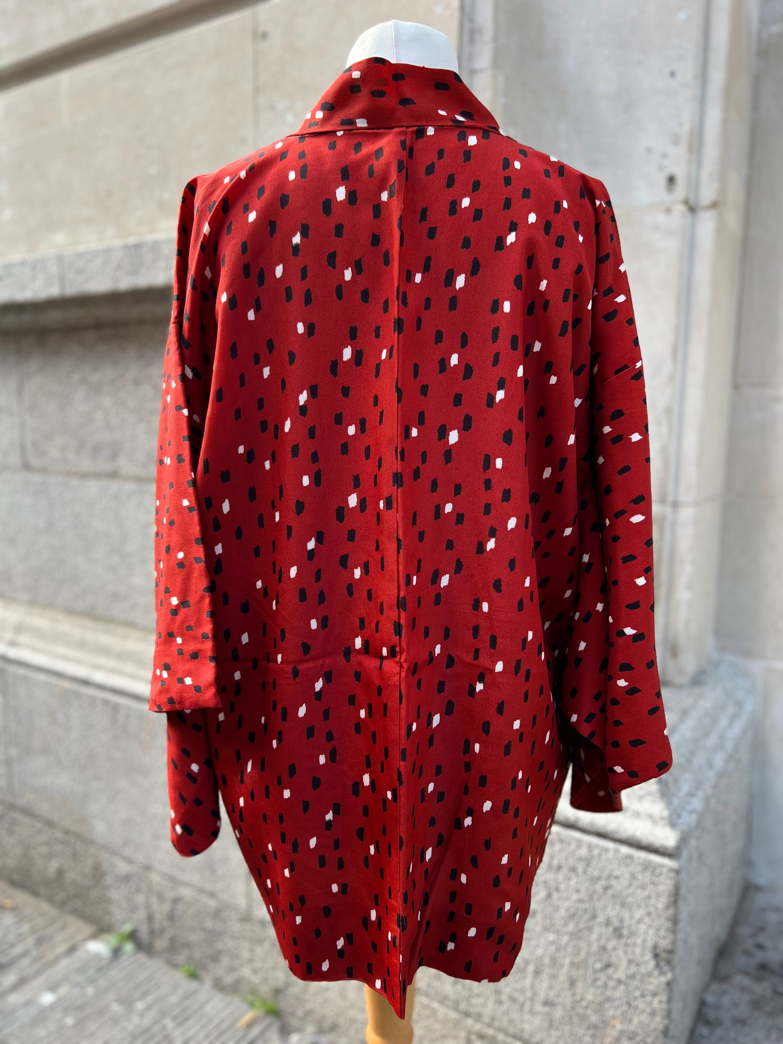 Red monochrome dot