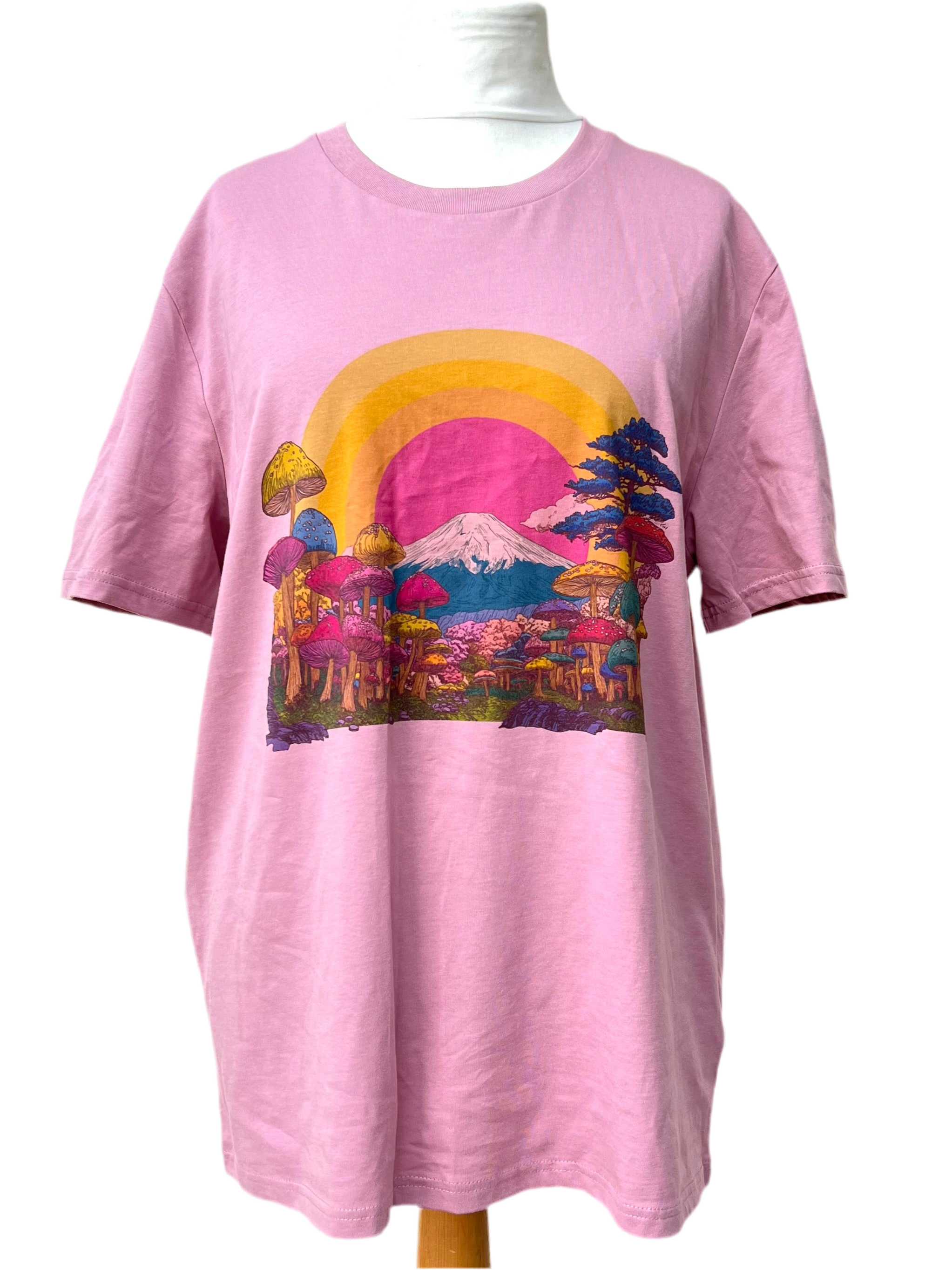 Mt.Fuji and Mashroom Garden Organic Cotton T-shirts