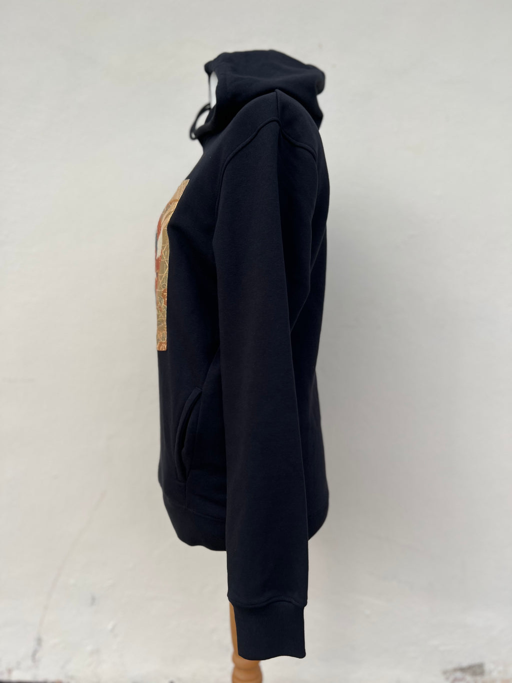 Handmade Upcycled Obi Organic Cotton Hoodie Msize