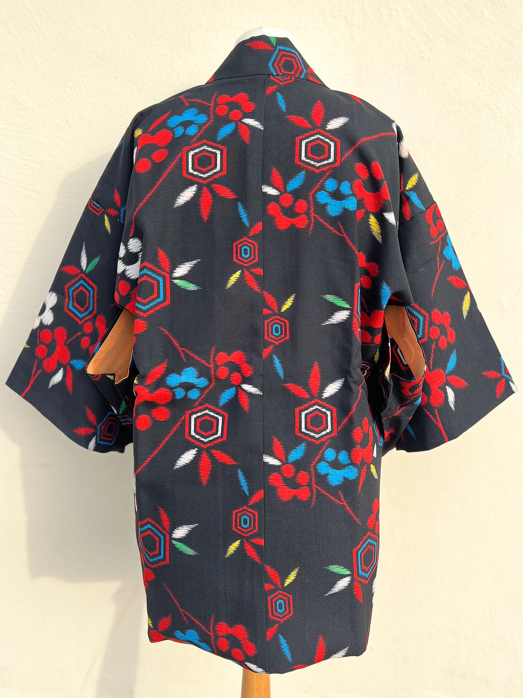 HEXAGON AND PLUM FLOWER KASURI