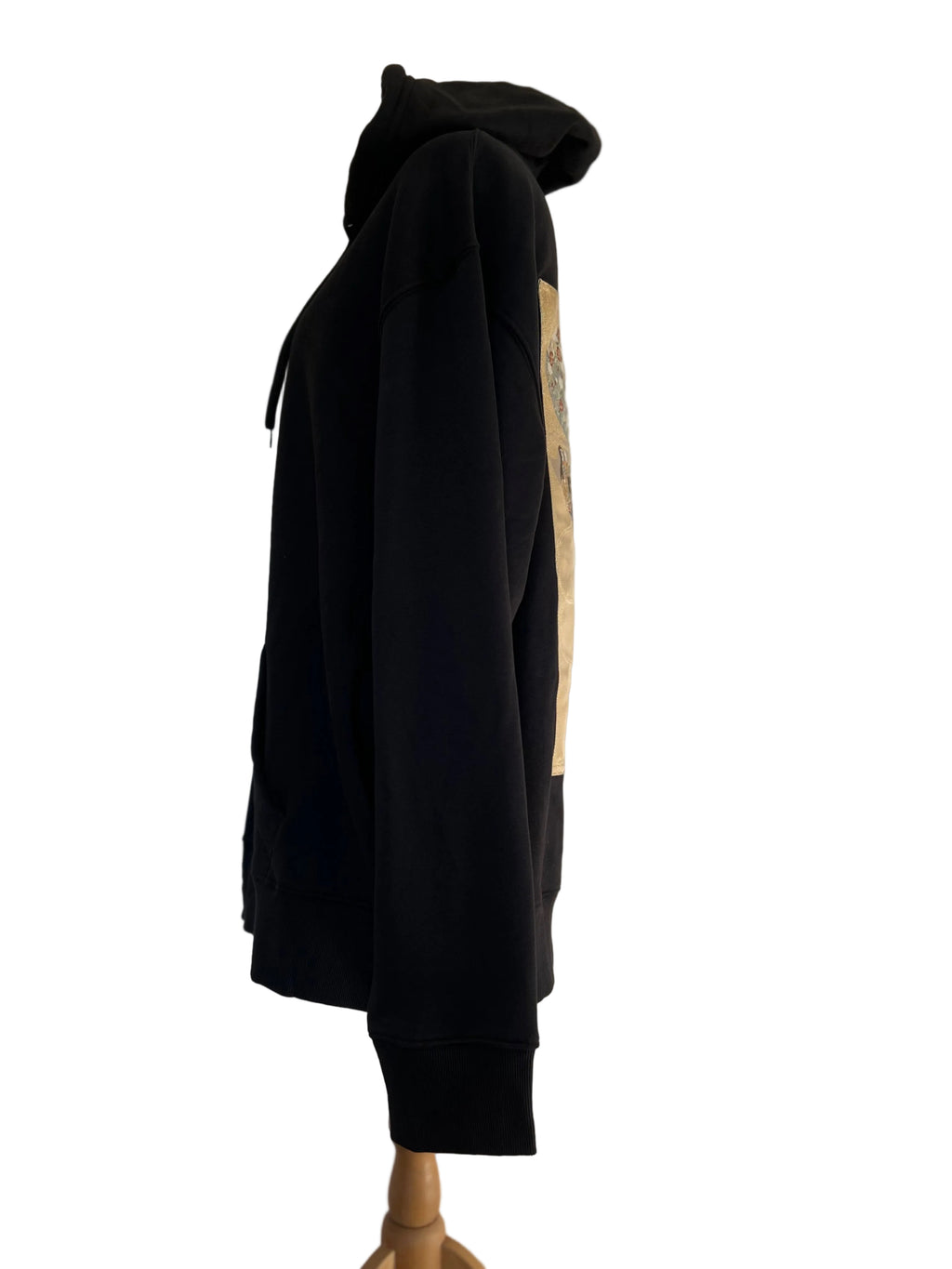 Festive Court Scenes Obi Hoodie