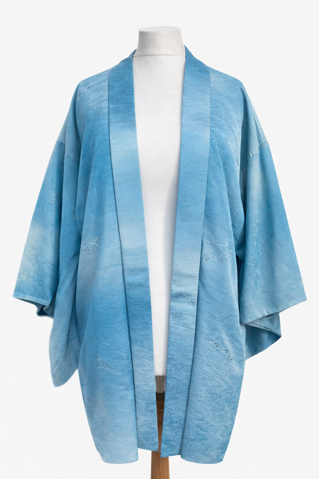 Bright sky and ripping