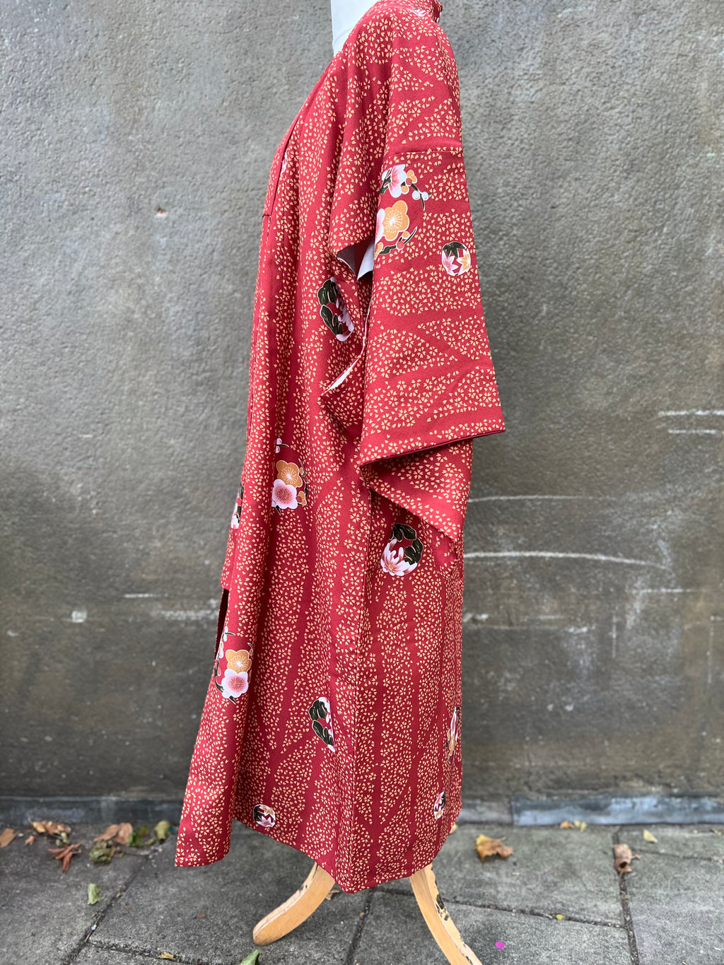 CHEEY BLOSSOM AND PLUM