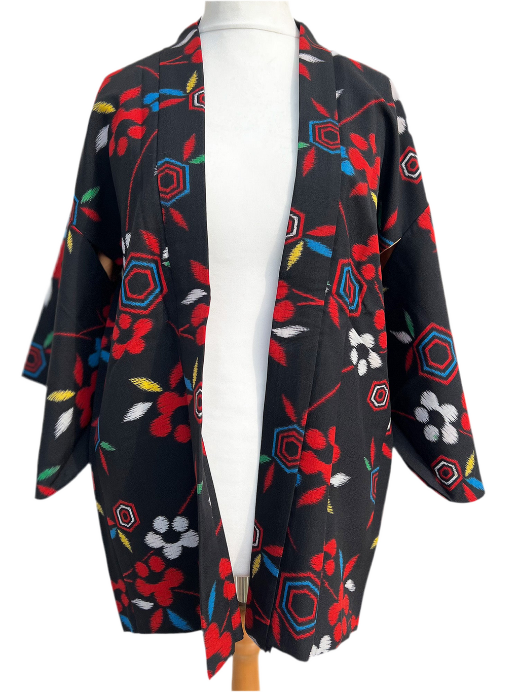 HEXAGON AND PLUM FLOWER KASURI