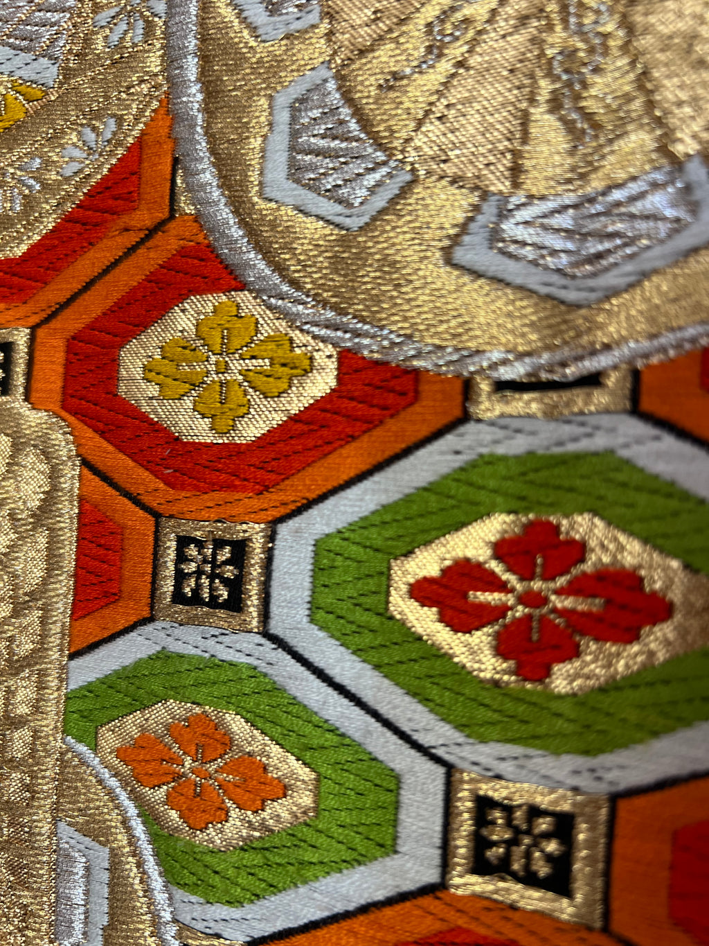 Handmade Upcycled Obi Organic Cotton Hoodie XLsize