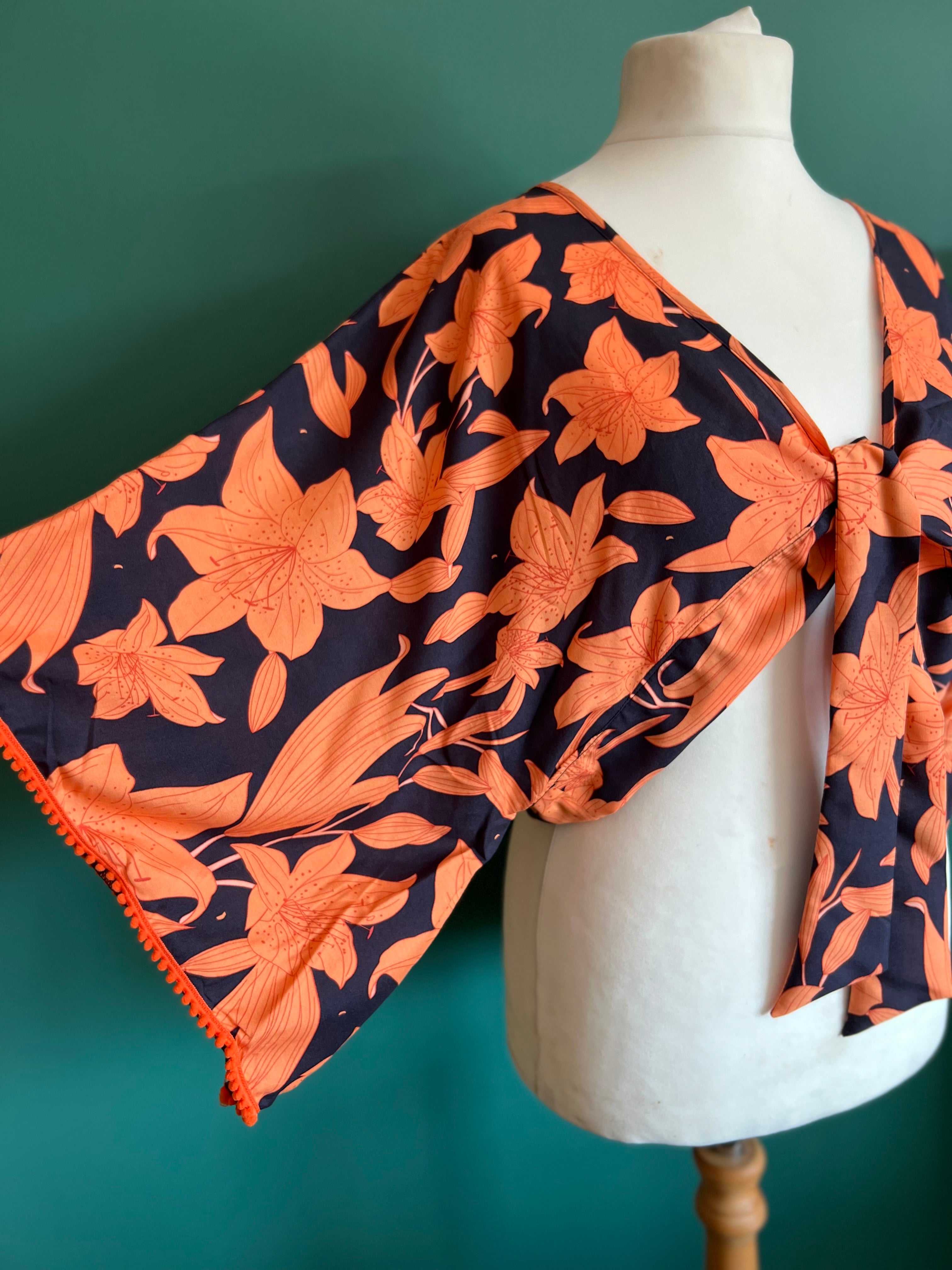 CROPPED BLOUSE BELL SLEEVES