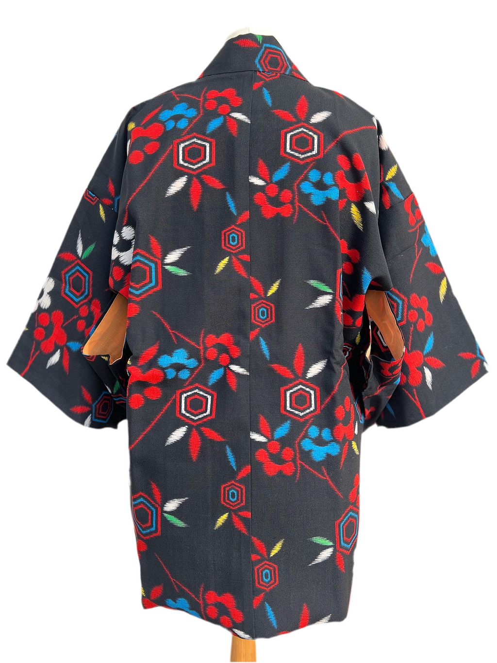 HEXAGON AND PLUM FLOWER KASURI