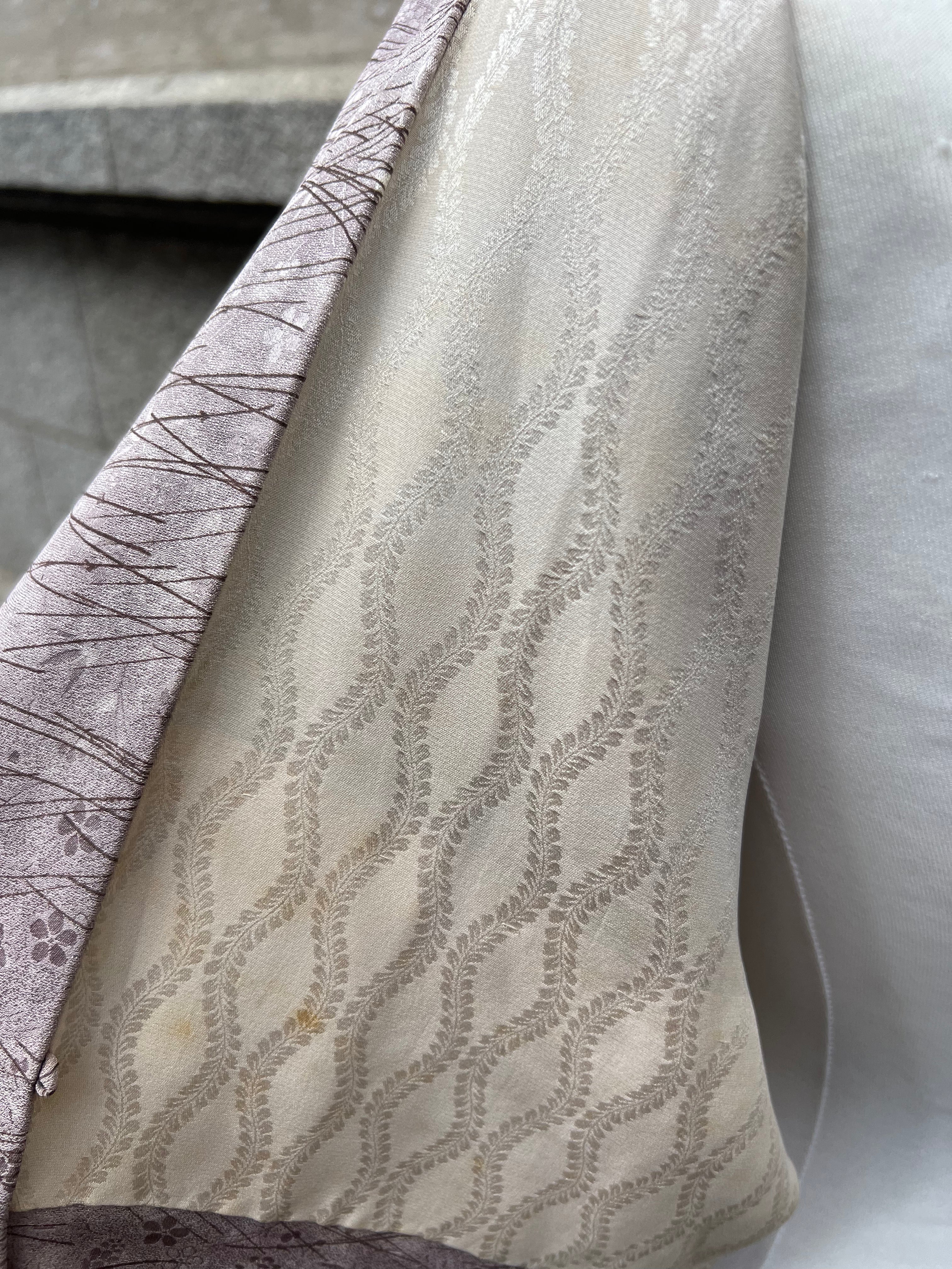Light purple pine leaf