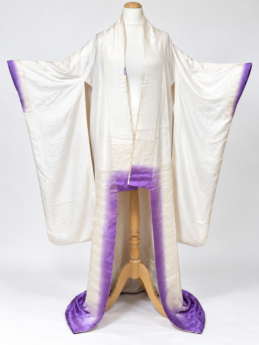 Vintage Japanese Silk Furisode Kimono