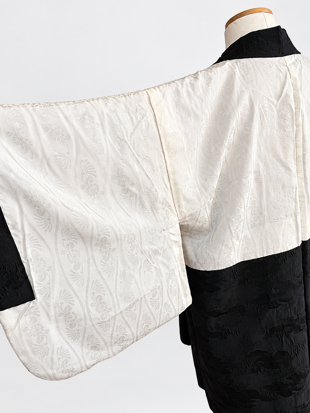 Reworked Vintage Japanese Family Crest Kimono Jacket