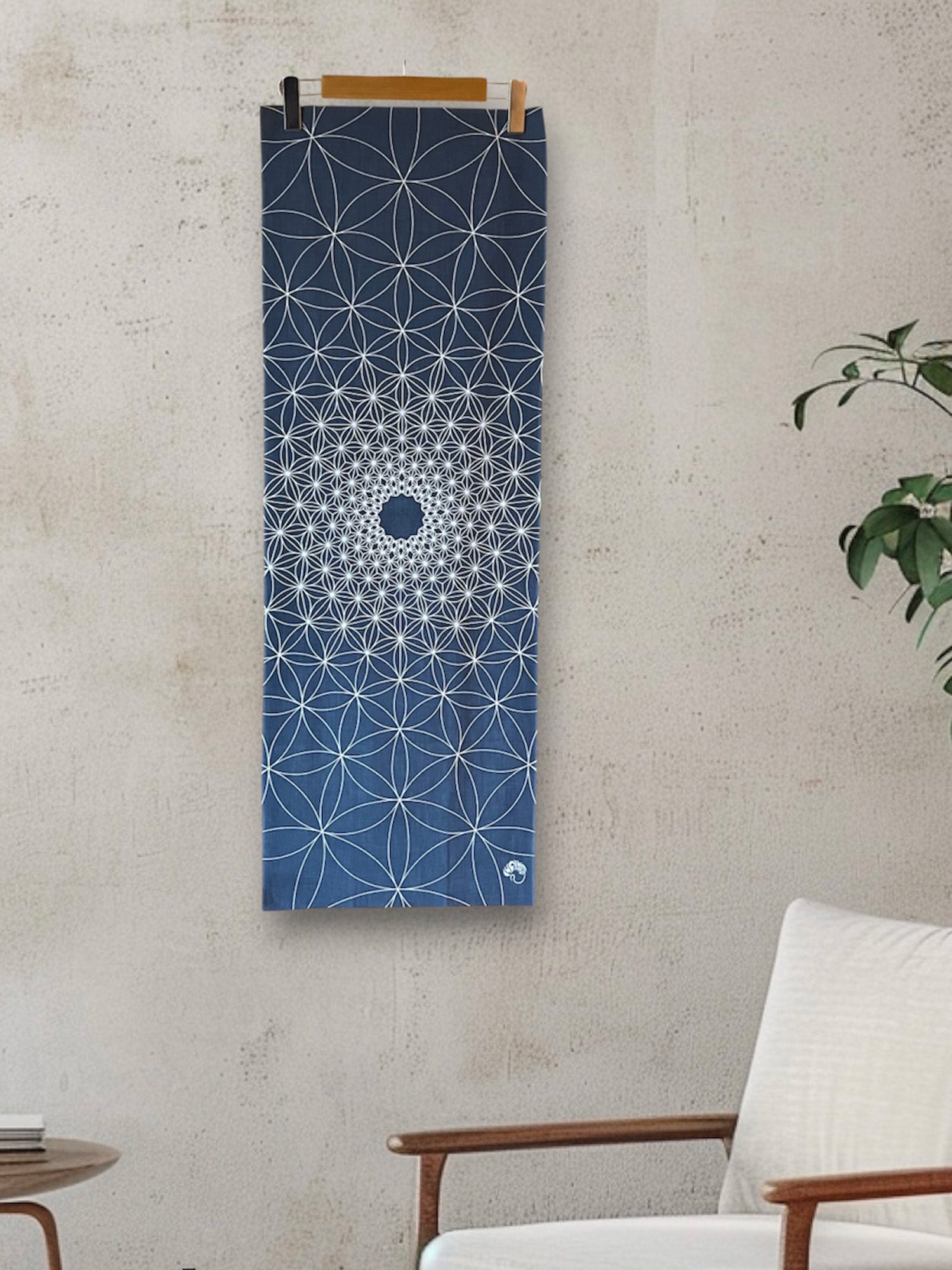 Tenugui “Asa no Wa” – Japanese Hemp Leaf Pattern