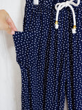 Relax style tapered trousers