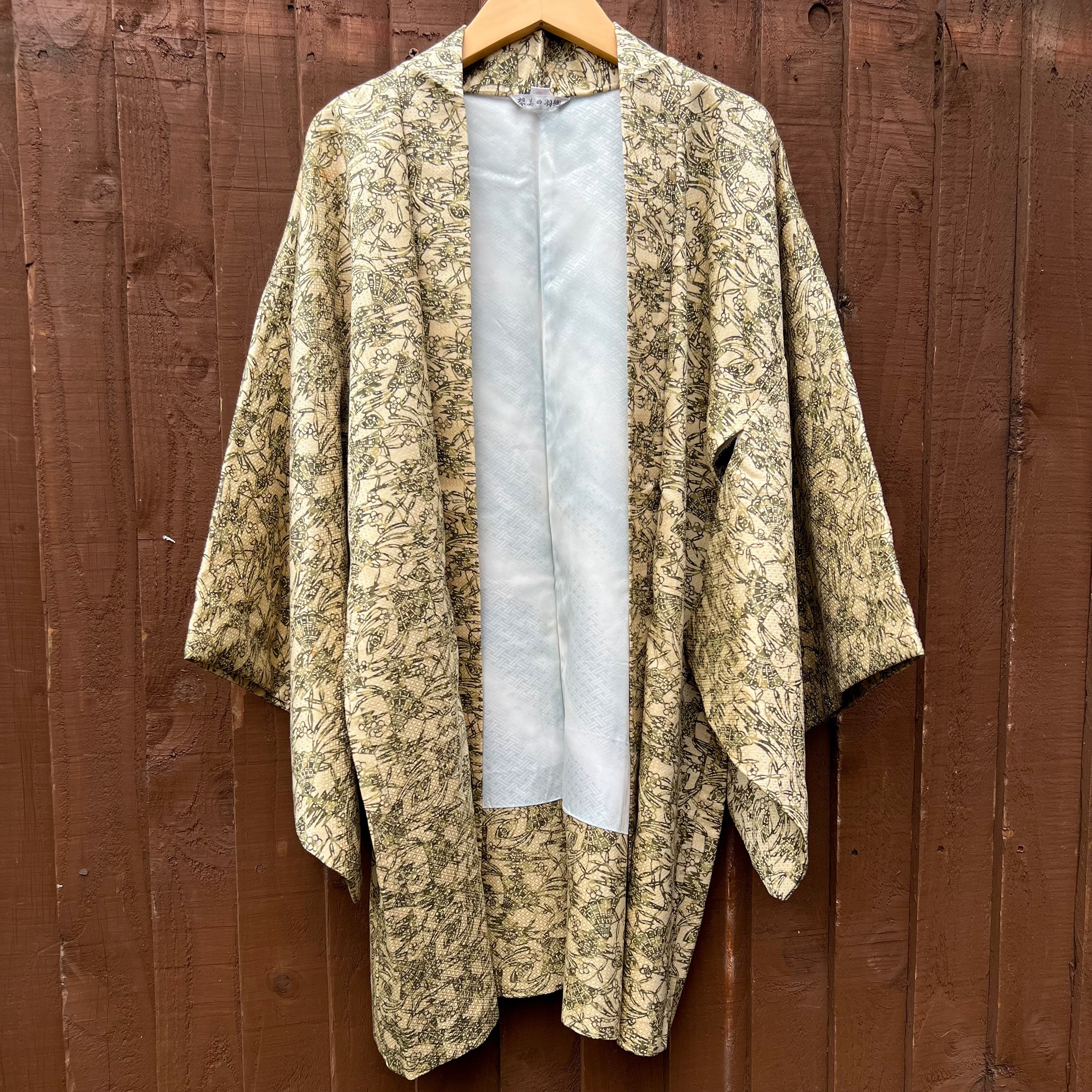 Shiny Green Hand Fan