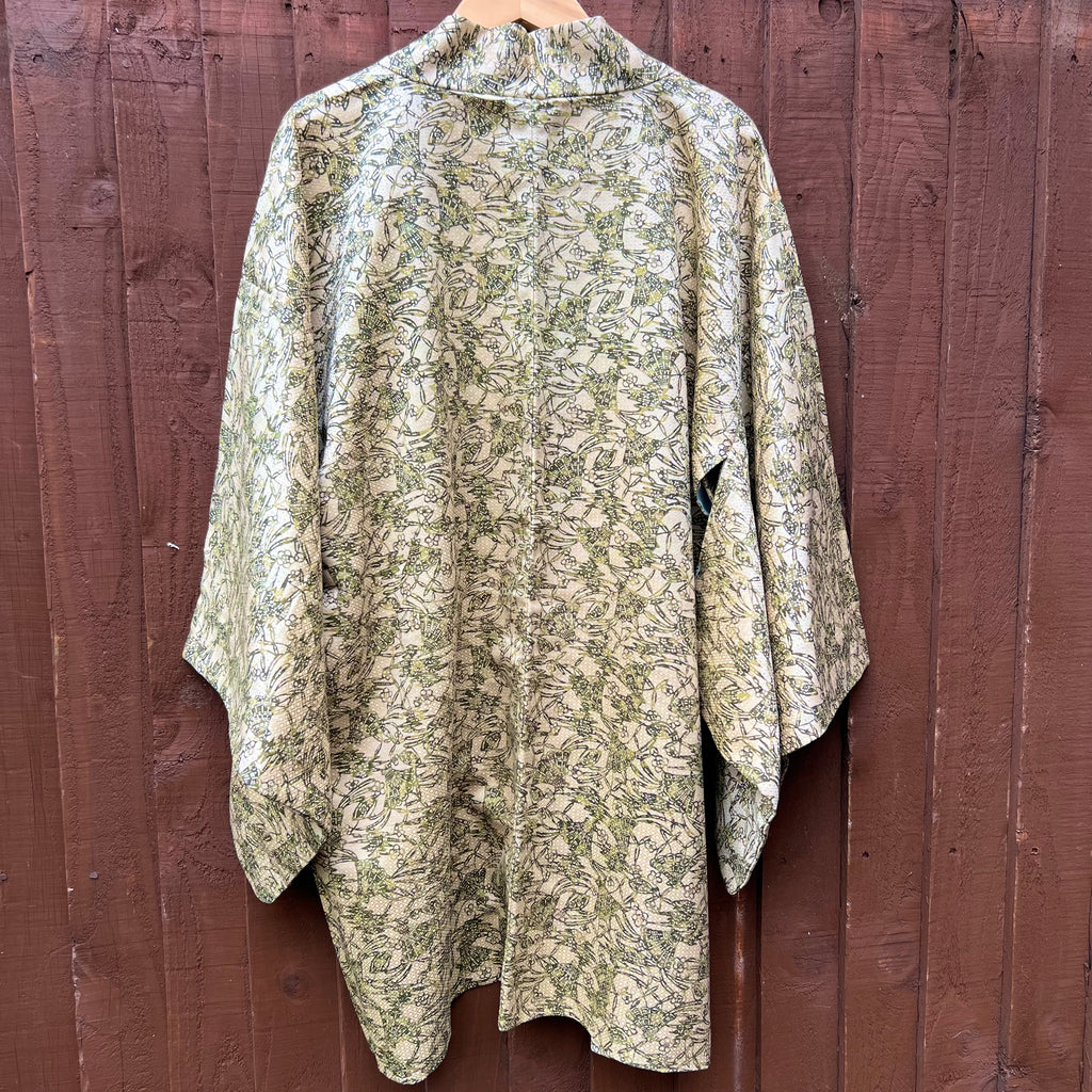 Shiny Green Hand Fan